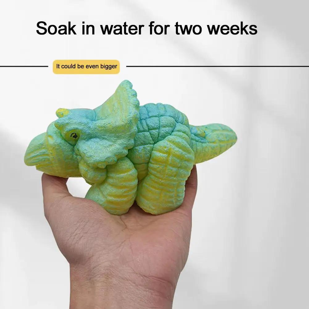 Novelty Large Dinosaur Hatching Eggs Soak Expansion of the Deformation of Animal Creative Gifts Dinosaur Soaking Magic Toys