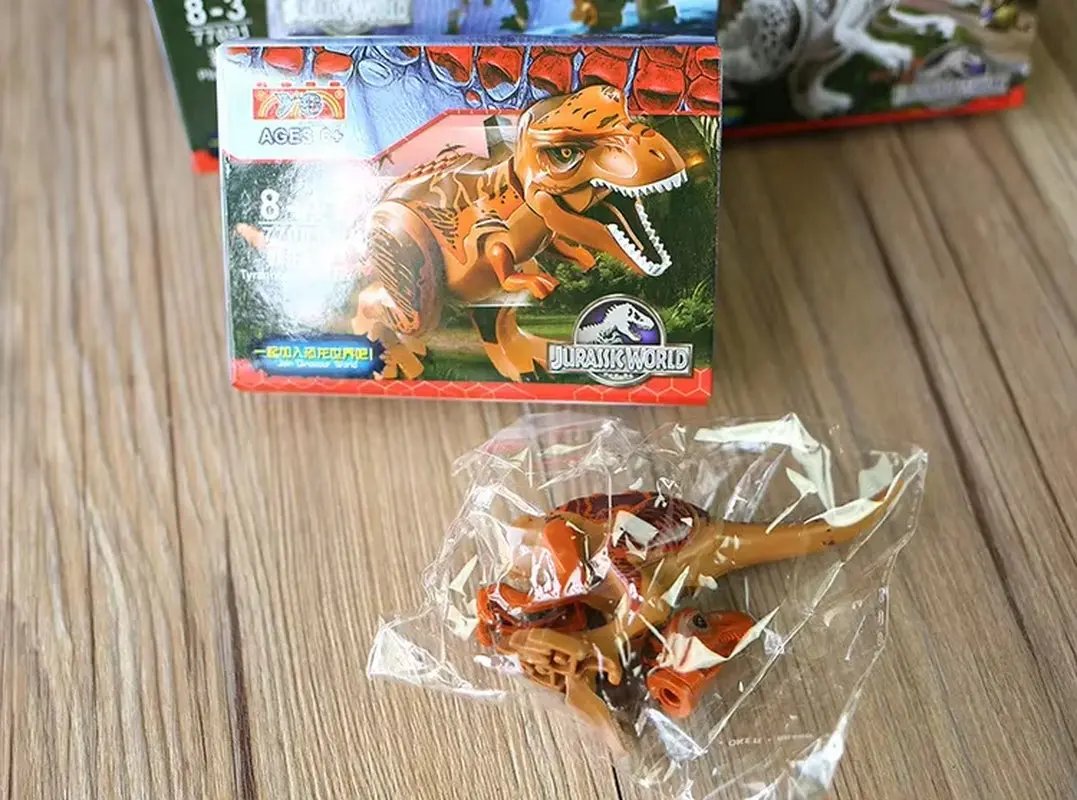 1Pcs Children Educational Toys Assembled into Dinosaur Plastic Play Hot Toy Best Gift for Children