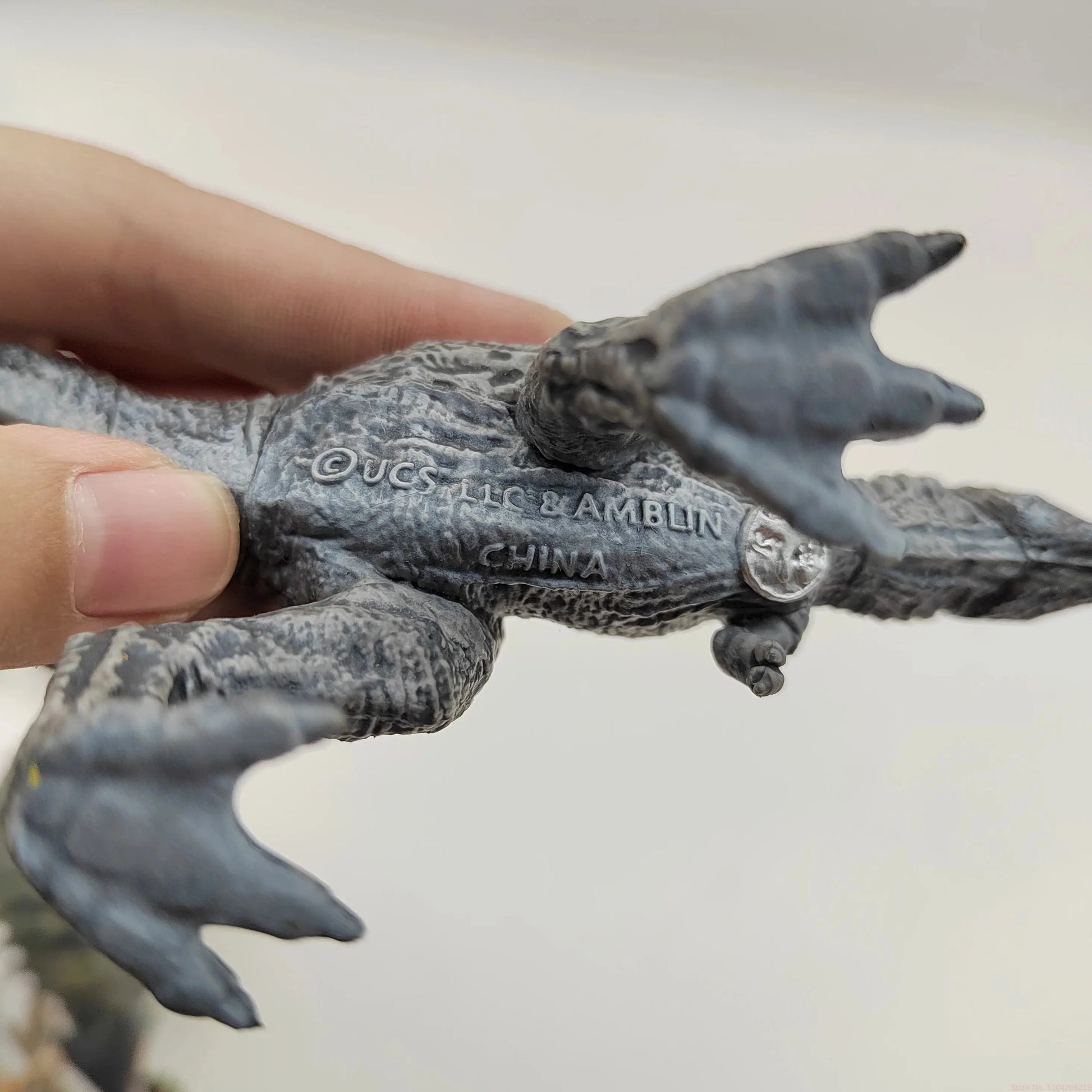 Mini Dinosaur Toy Set - Realistic T-Rex Pterodactyl Movable Animal Model for Kids in Stock